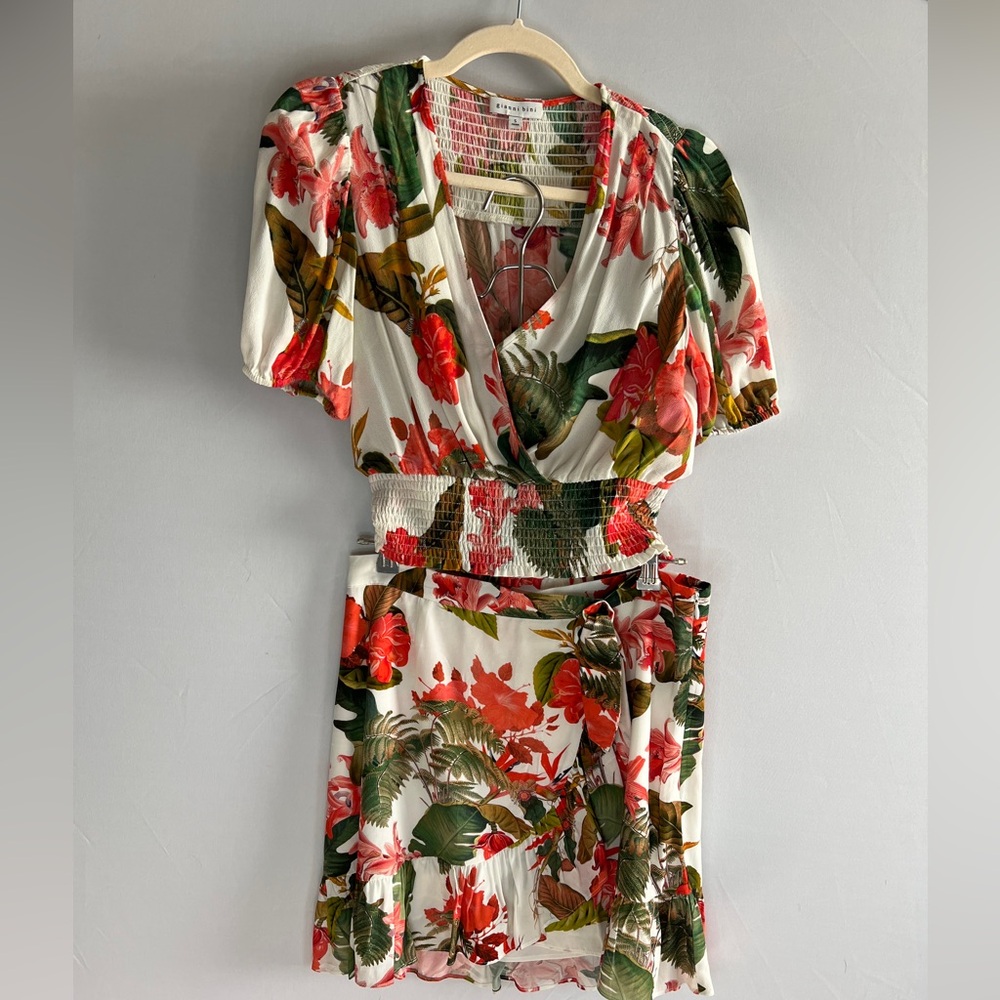 Gianni Bini Floral Skirt Set